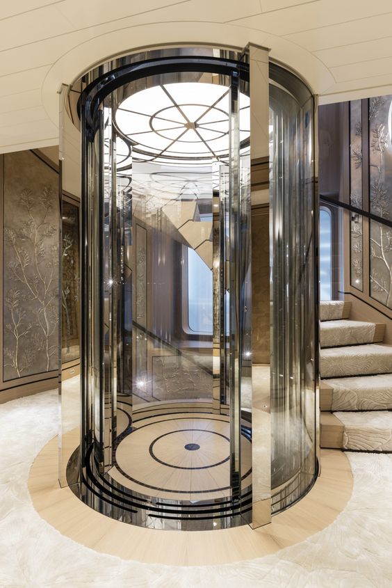 THANG MÁY KÍNH TRÒN